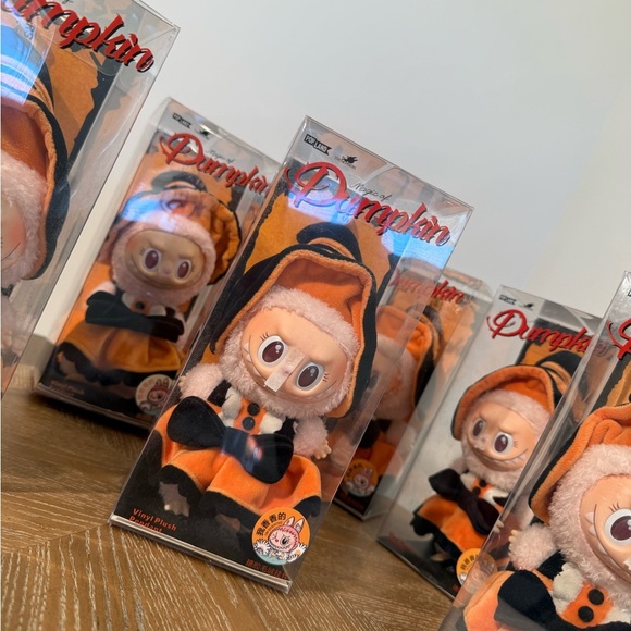 Authentic Pop Mart Labubu Magic of Pumpkin Mokoko Vinyl Plush Pendant - Picture 16 of 16